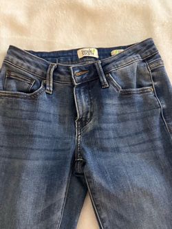 Simple Society blue jeans