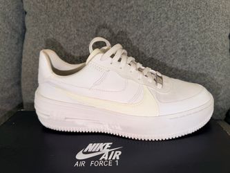 Nike Air Force 1 Platform Low-Top Sneaker