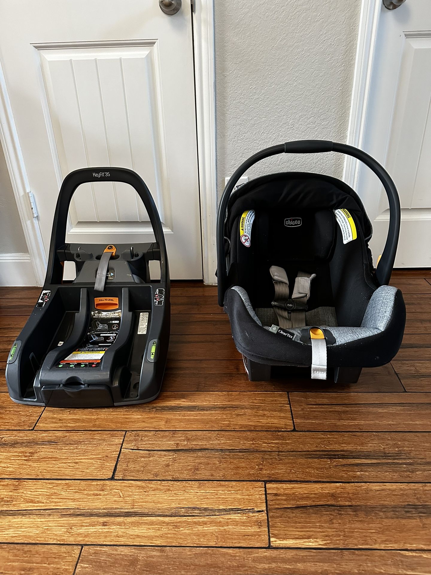 Chicco Corso Primo ClearTex Travel System - Aspen/Blaxk