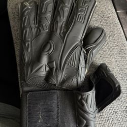 Goalkeeper Gloves Size 10 Adult