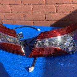 Tail Light Toyota Camry 2018-20