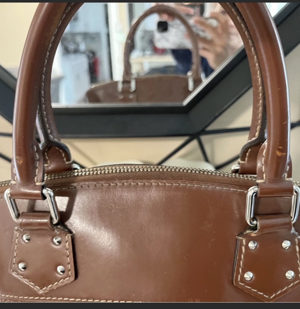 Authenic Louis Vuitton Suhali Lockit MM Handbag for Sale in Orange, CA -  OfferUp