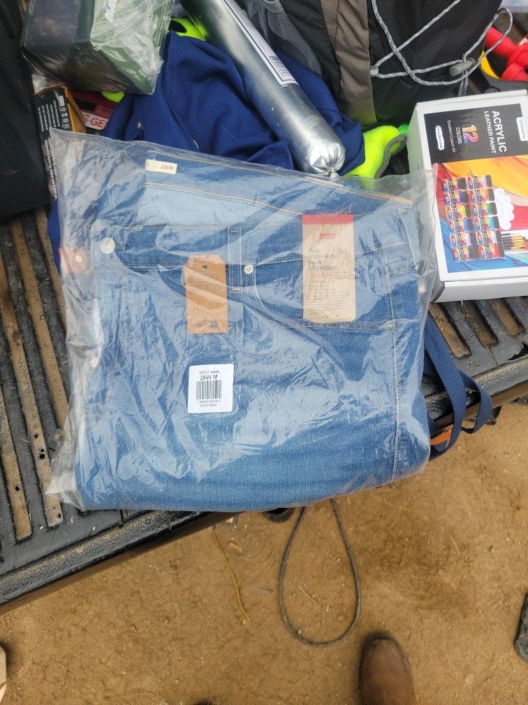 Levi's 26