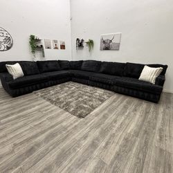 Ashley Rawcliffe Sectional Couch - Free Delivery 