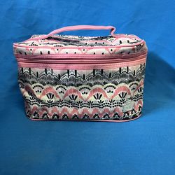 Pink & White Cosmetic/makeup Bag