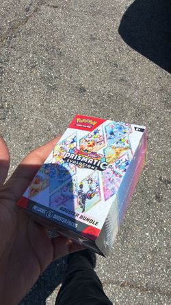 Prismatic Evolutions Booster Bundle