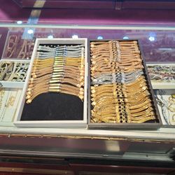 Heavy Metal Wristbandes