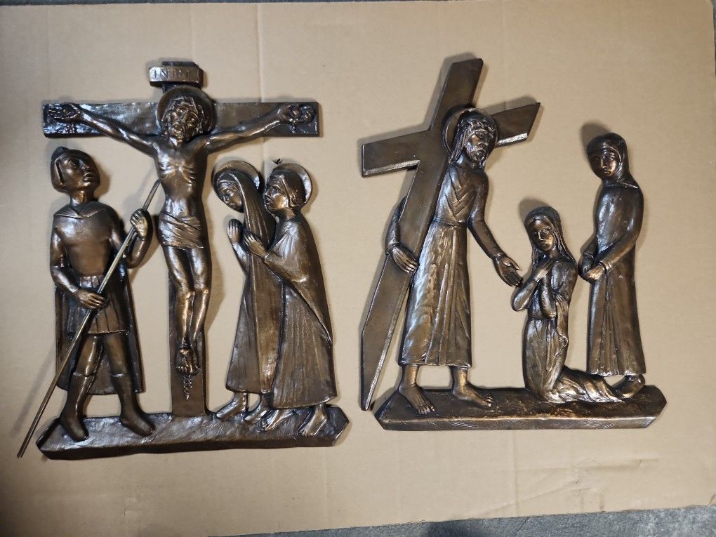 Jesus Vintage Brass Wall Hangings. 