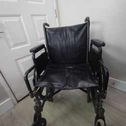 Rhythm Healthcare 18" Combo Wheelchair/Transport Chair 
300 lb Weight Capacity