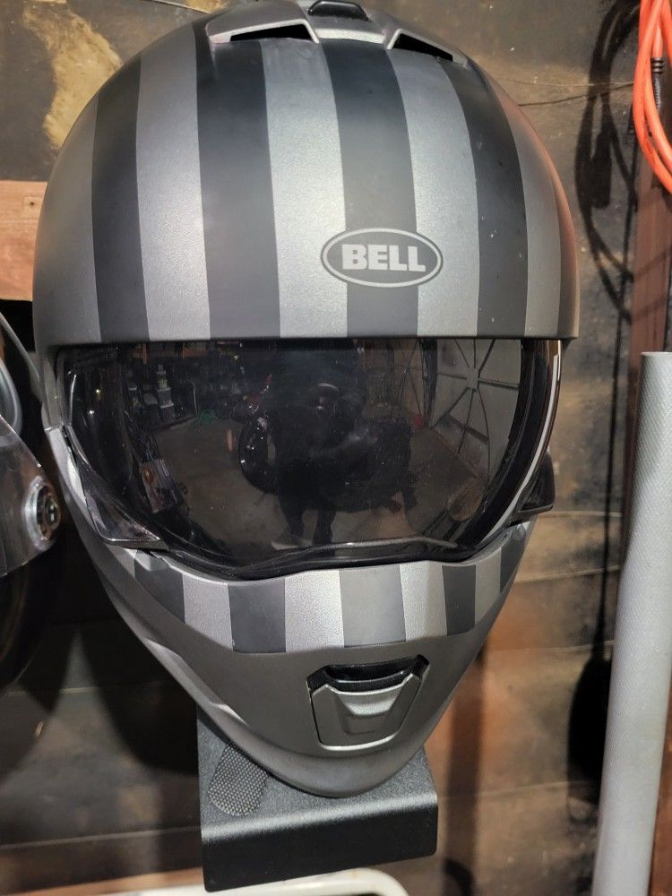 Bell Broozer Helmet Size Large