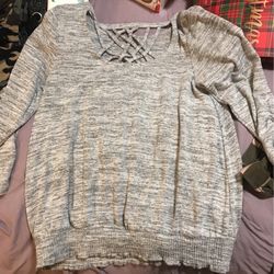 Women’s gray blouse