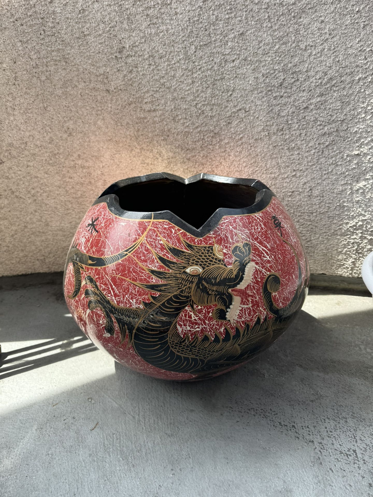 Big Dragon Flower Pot 