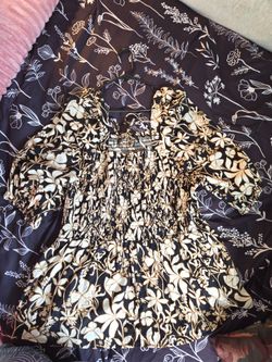 Pretty Flower Blouse/Dress
