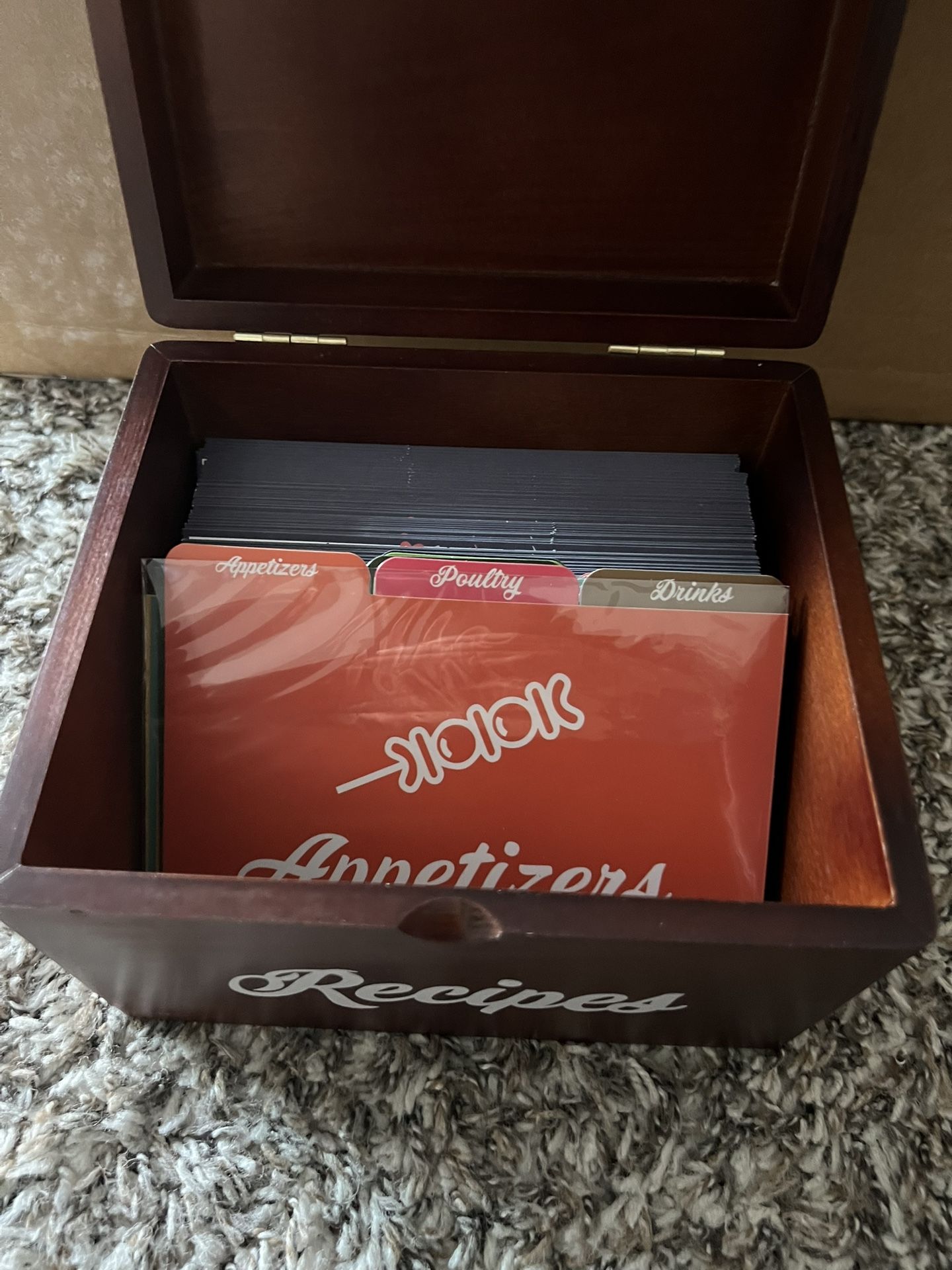 NEW RECIPE BOX WITH CARDS