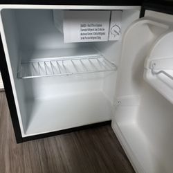Small Refrigerator 