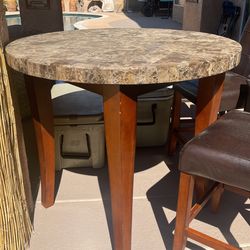 Table 2 Chair’s 2 Stool’s
