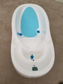 4mom infant bath tub with temperature
