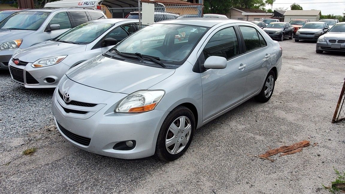 2008 Toyota Yaris