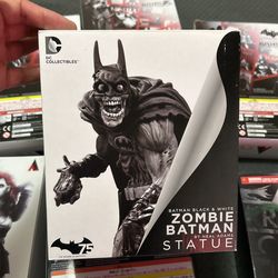 Batman Black&White Zombie Batman Statue