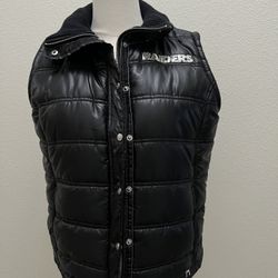 Raiders NFL PINK Victoria’s Secret Puffer Vest Women’s Small Black RARE