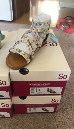 ADORABLE SANDALS SIZE 12, 13 AND 4