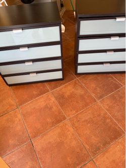 4 drawers night stand storage