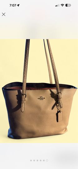 Coach bag 100% authentic beige Tote bag