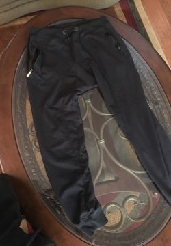 Black joggers (zumiez)