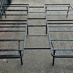 Metal Bed Frame – Adjustable QUEEN or KING – Excellent Condition