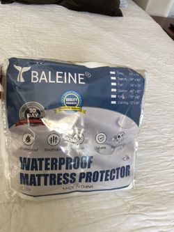 Baleine queen plastic mattress protector