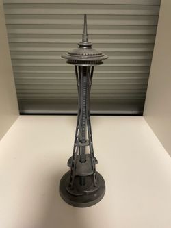Seattle Space Needle Replica