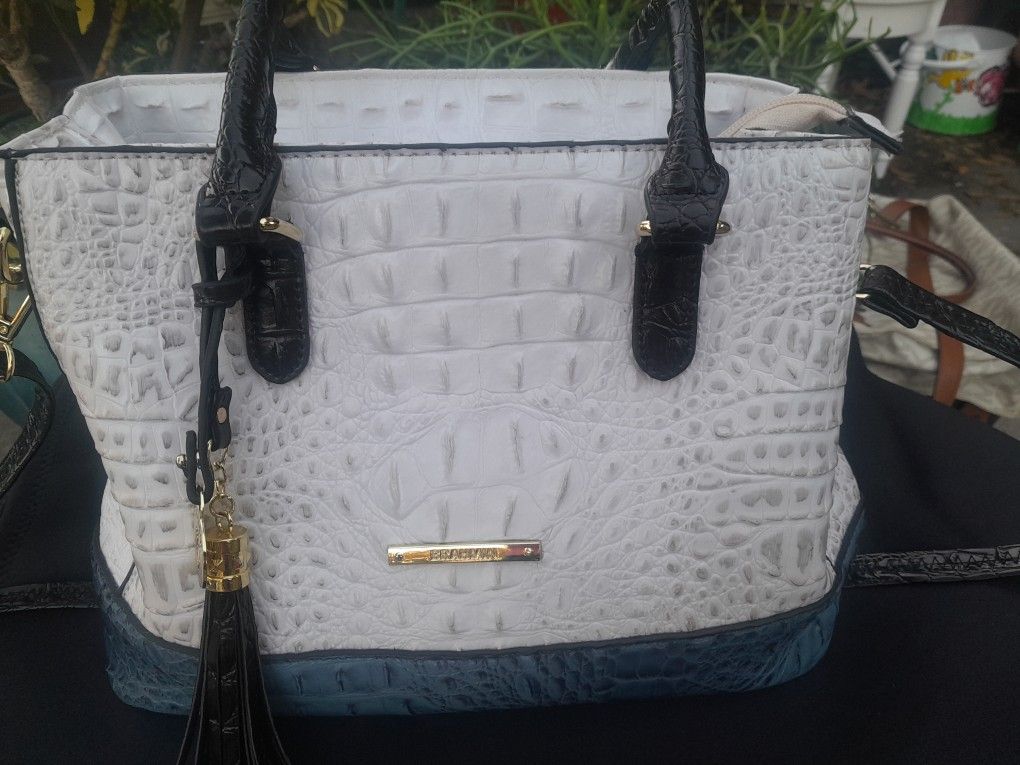 Beautiful Brahmin Purses, VERY CLEAN, Like New, No Tags, Great CHRISTMAS GIFT