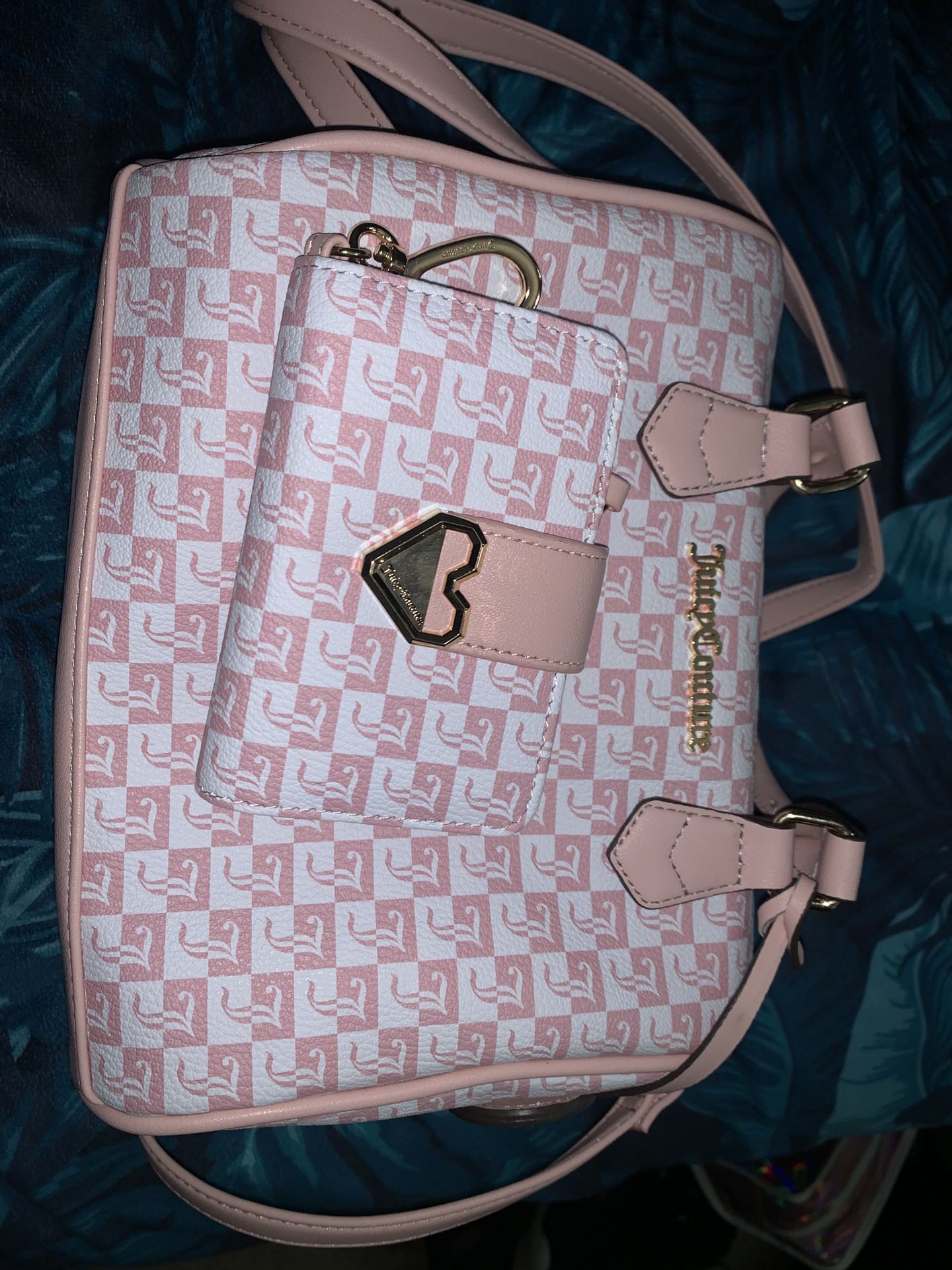 Juicy Couture Bag With Wallet