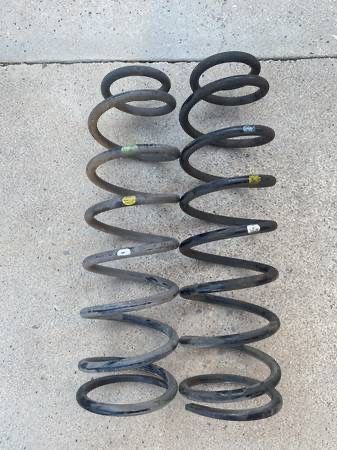 Land Cruiser LX450 80 series FZJ80 oem factory front coil springs