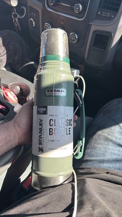 Stanley 1.1 qt classic !