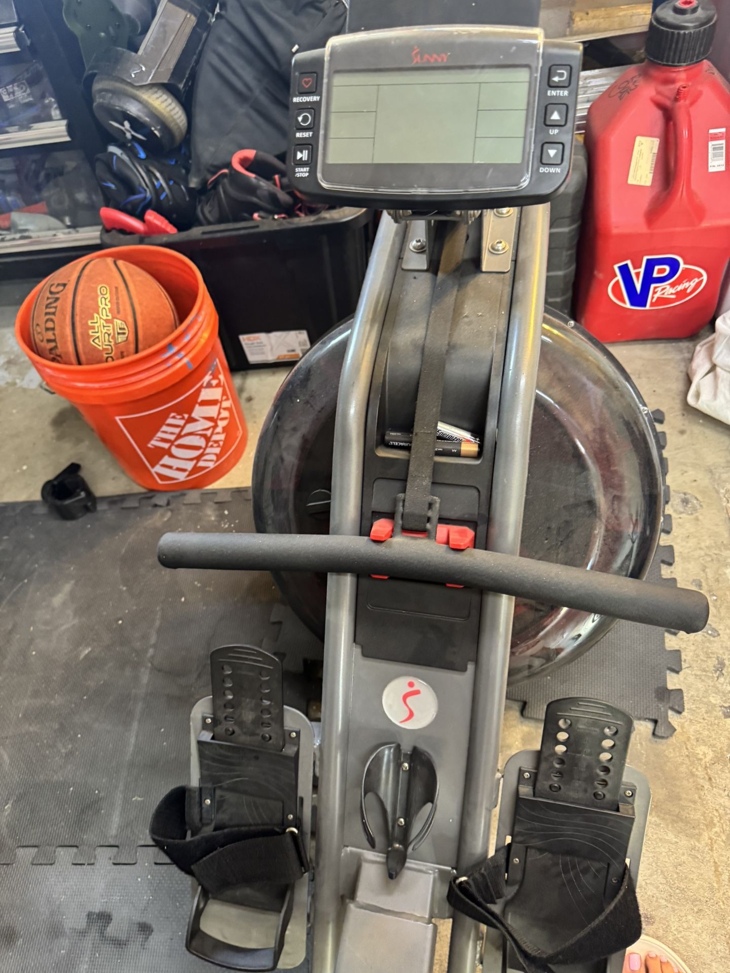 Rowing machine $75 Pick Up Only