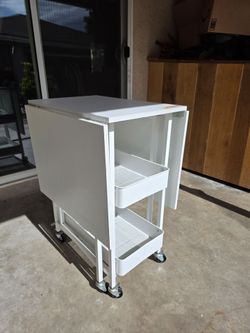 Foldable Craft Table