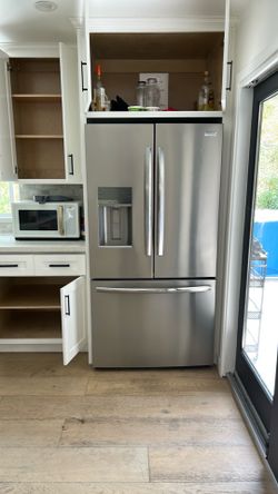 Frigidaire Refrigerator
