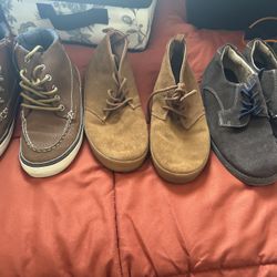 FREE / PPU: Boys Shoes Sz 2 (left) / Sz 3 (middle and right)