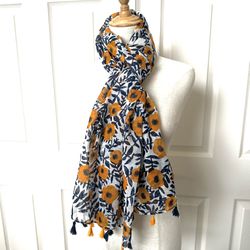 Cellabie Blue And Orange Flower 