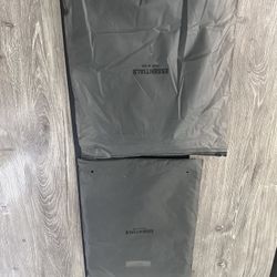 Essential  Set Available In Sizes M And S