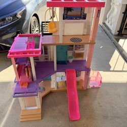 Barbie Malibu Beach House 
