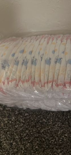 Size 4 Huggies diapers