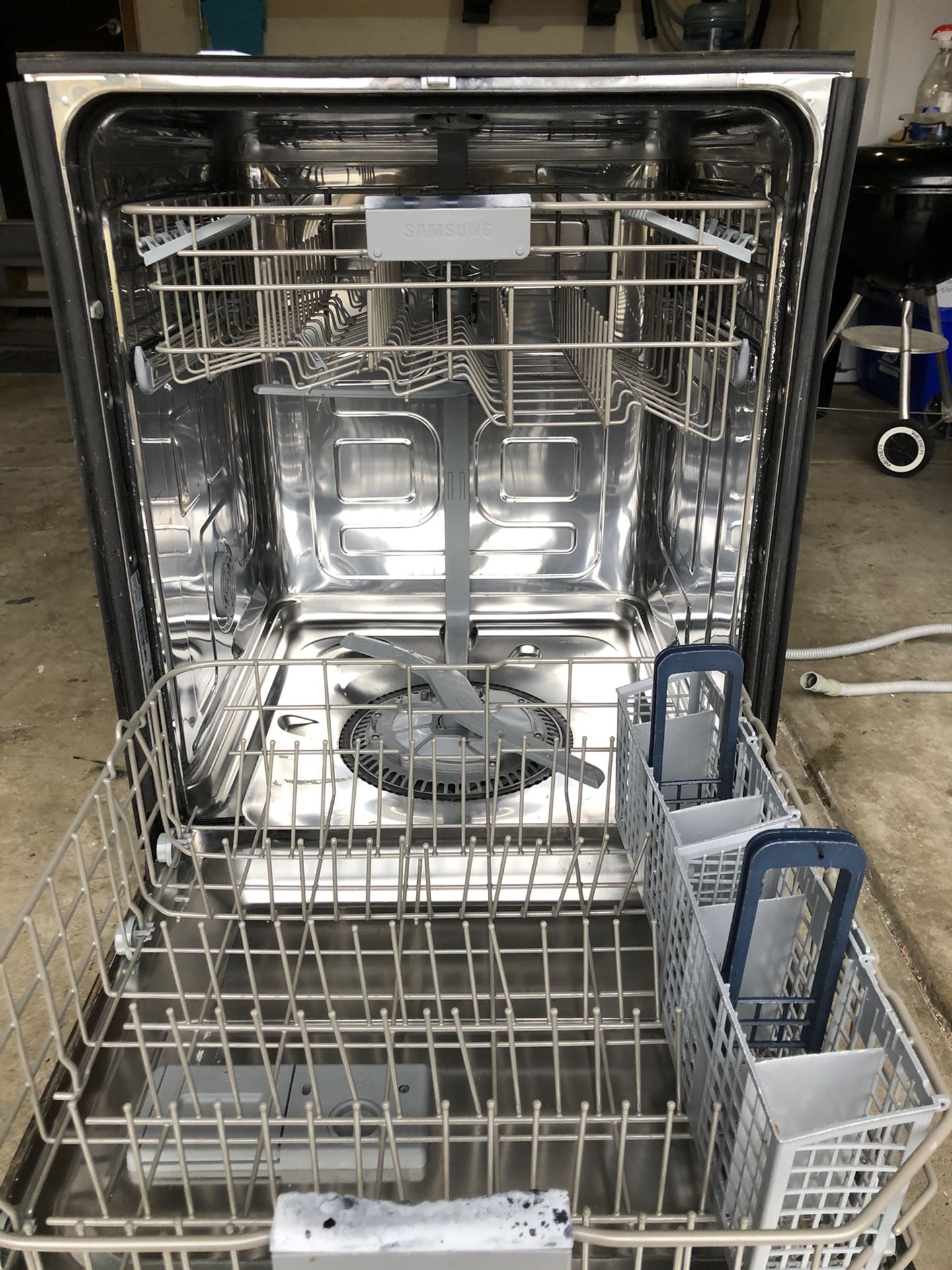 Samsung DMT400RHS/XAA Series Dishwasher for Sale in Delaware, OH OfferUp