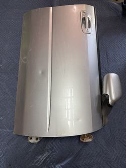 2002 Subaru WRX Passenger Front Door – Silver – Complete (Few Scratches, Window Inside)