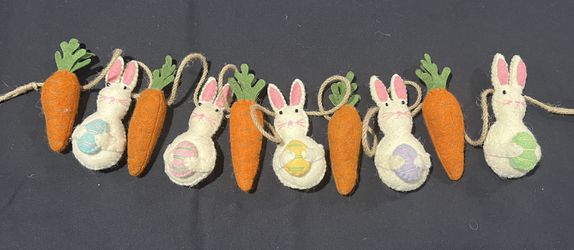 Easter Bunny and Carrot Garland, on Burlap Twine;  Used;