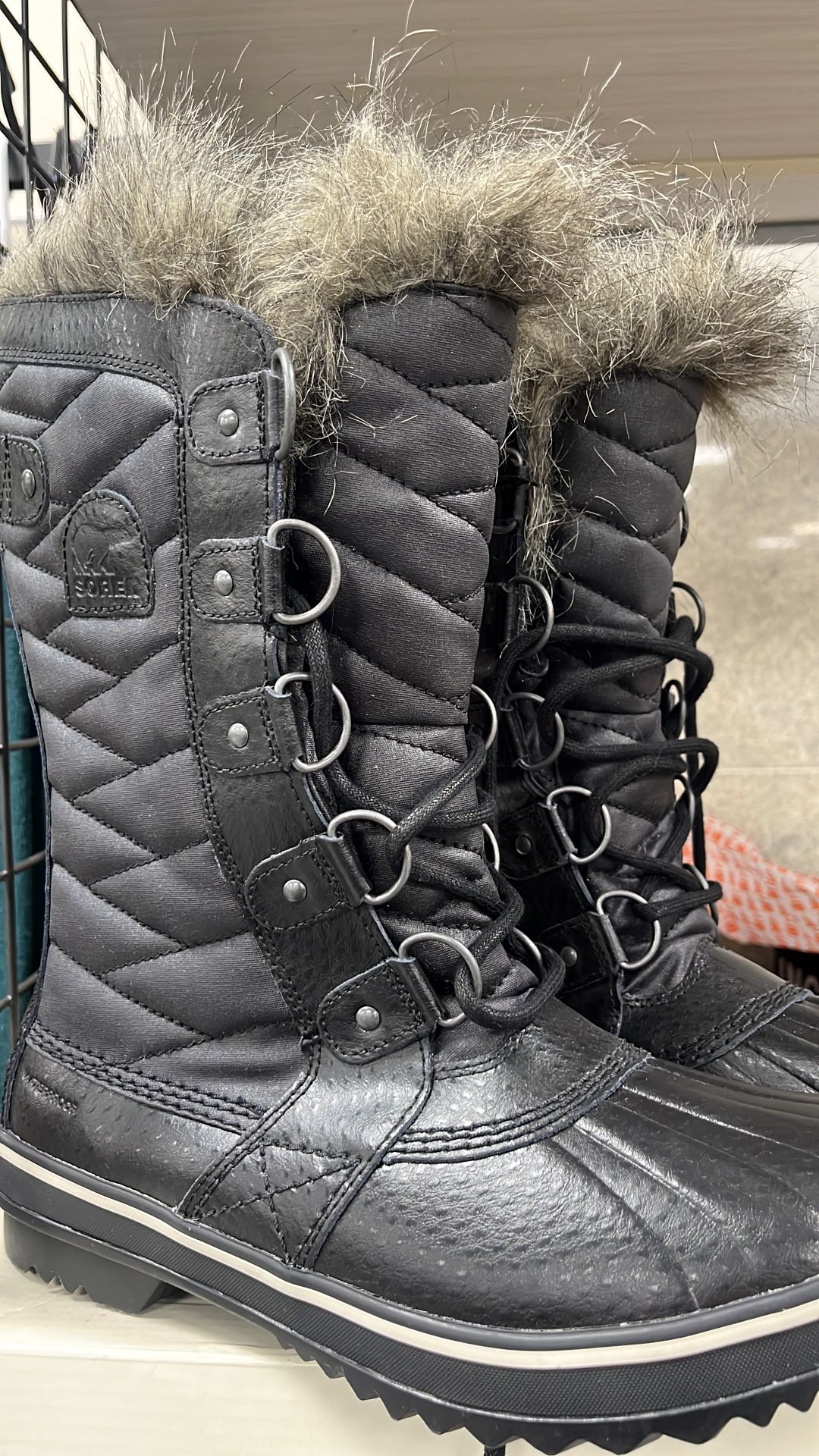 Waterproof Sorel Never Used Size 8
