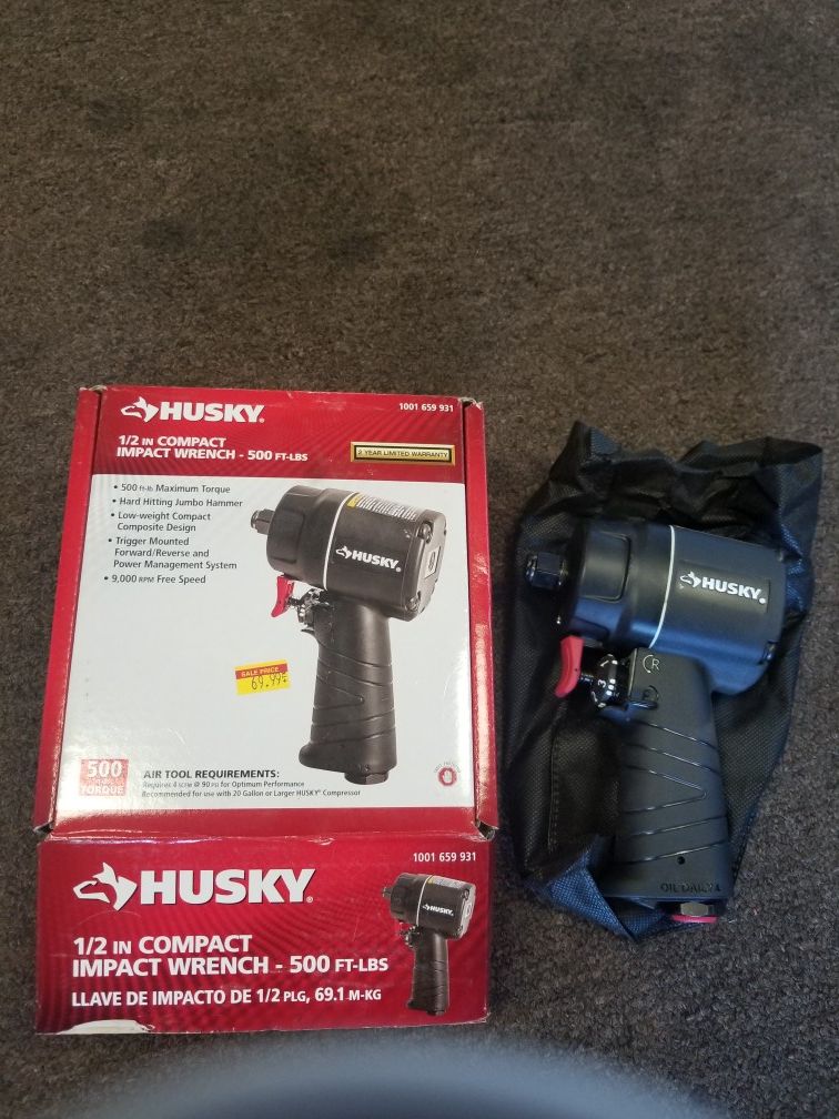 Husky 1/2" impact wrench Pheumatic 500 ft-lbs of torque