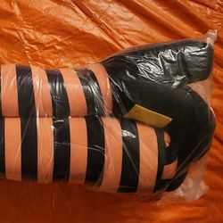 2 Pairs Halloween Wicked Witch Legs