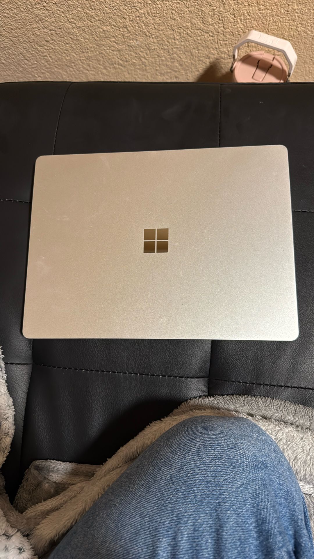 Microsoft Surface Laptop